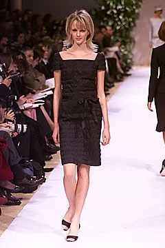 Look 16